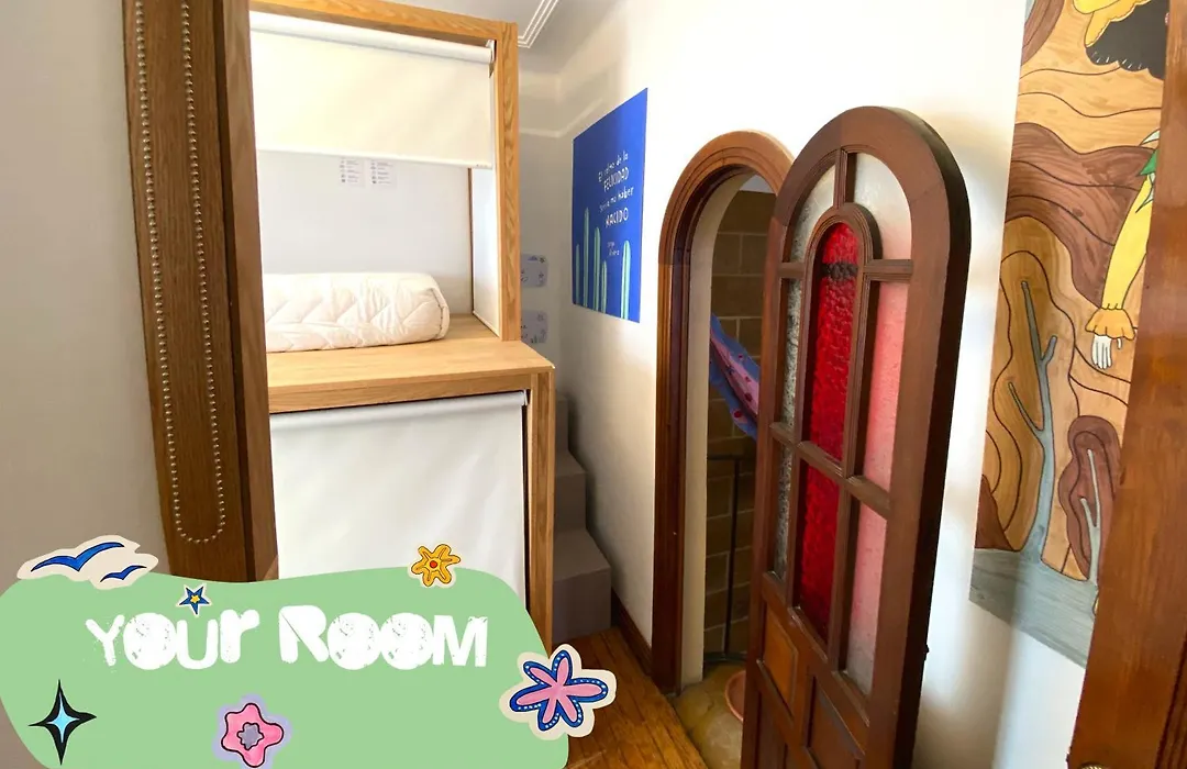 Hostal Casa Fungi-1